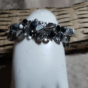 Fun Bangle Stretch Bracelet (18) 💥